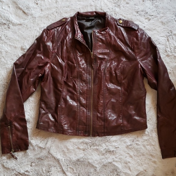 Jacket - Picture 2 of 4